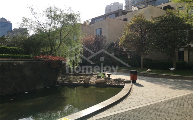余姚路老洋房多套(独栋)